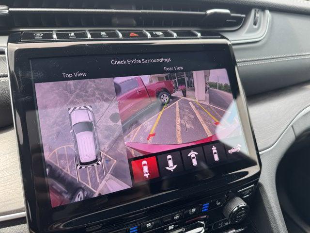 new 2025 Jeep Grand Cherokee L car, priced at $54,580