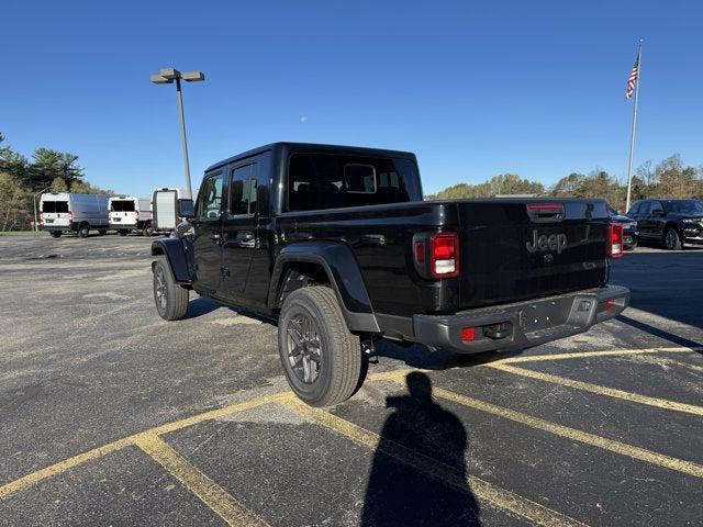 new 2025 Jeep Gladiator car, priced at $47,895
