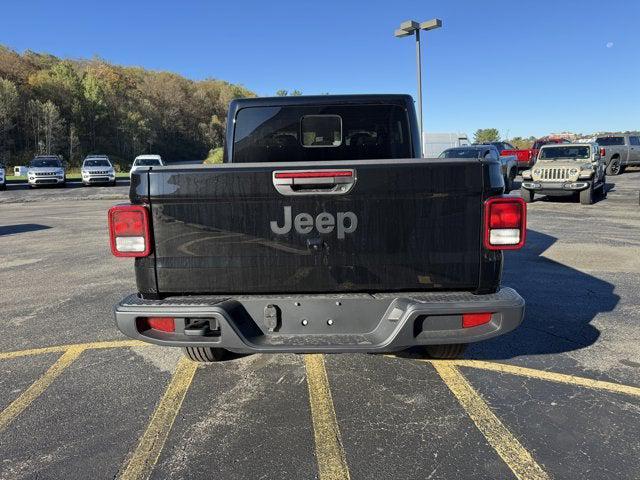 new 2025 Jeep Gladiator car, priced at $47,895