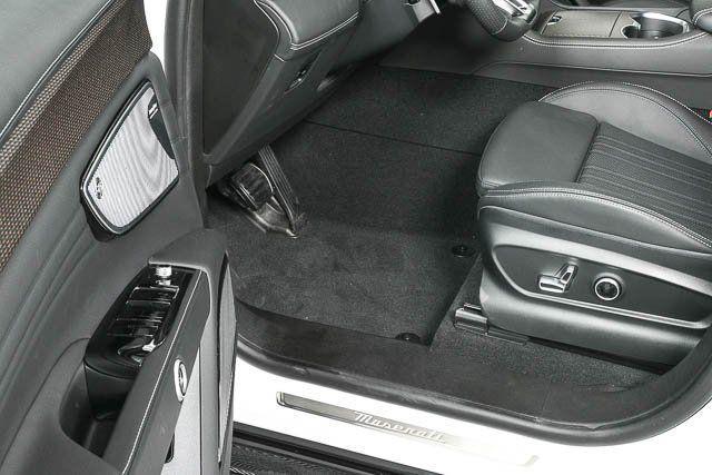 new 2025 Maserati Grecale Folgore car, priced at $89,240