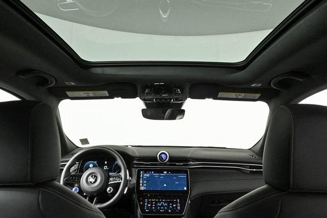 new 2025 Maserati Grecale Folgore car, priced at $89,450