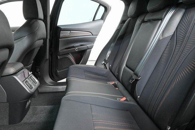 new 2025 Maserati Grecale Folgore car, priced at $89,450