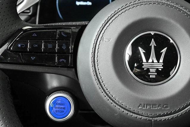 new 2025 Maserati Grecale Folgore car, priced at $89,450