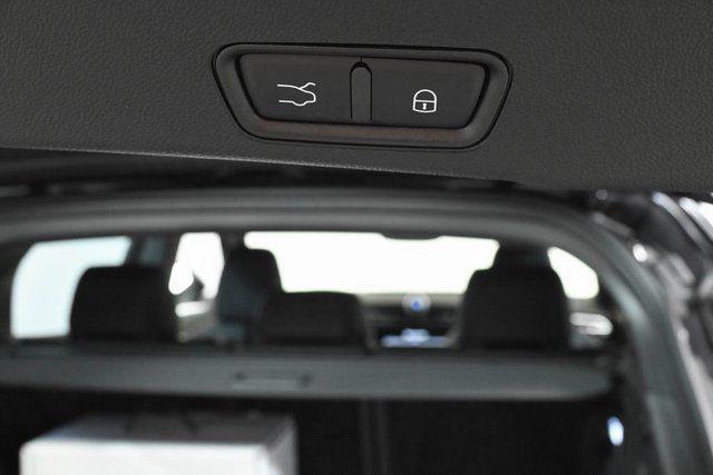 new 2025 Maserati Grecale Folgore car, priced at $89,450