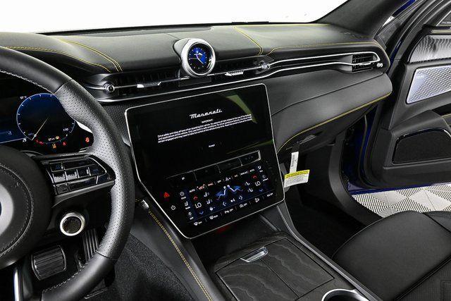new 2025 Maserati Grecale car, priced at $95,225