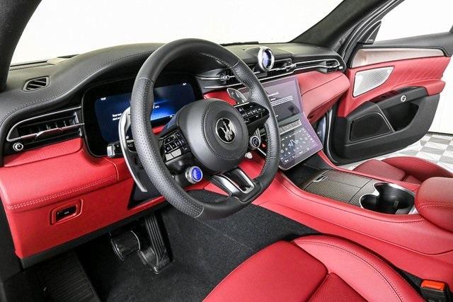 new 2025 Maserati Grecale Folgore car, priced at $89,355