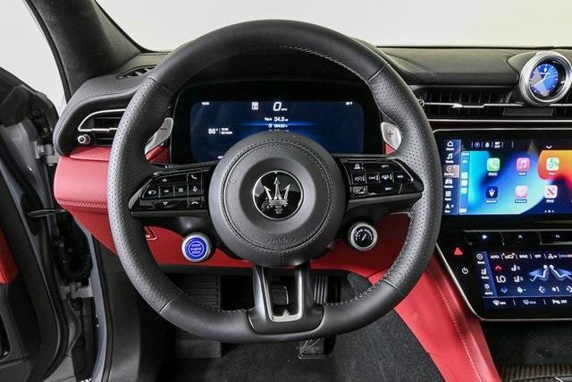new 2025 Maserati Grecale Folgore car, priced at $89,355