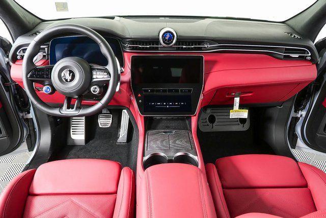 new 2026 Maserati Grecale car, priced at $96,895