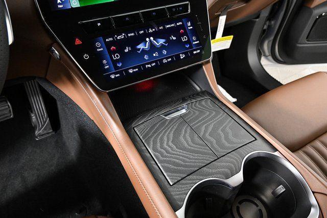 new 2025 Maserati Grecale car, priced at $91,055