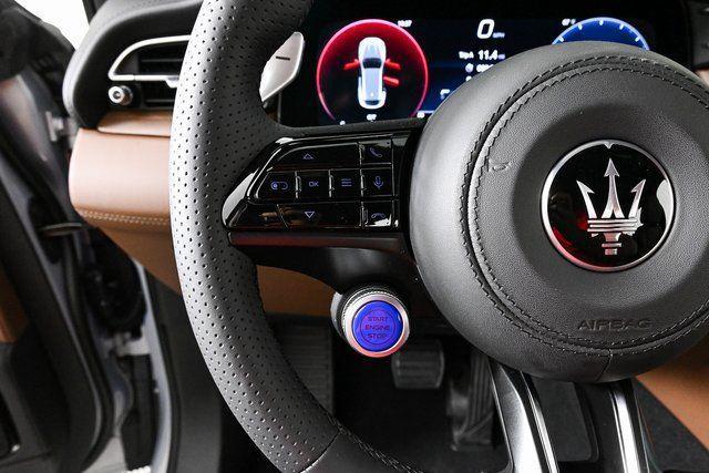 new 2025 Maserati Grecale car, priced at $91,055
