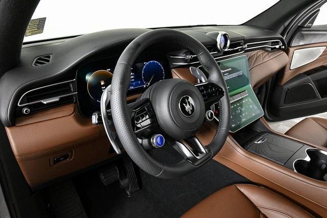 new 2025 Maserati Grecale car, priced at $91,055