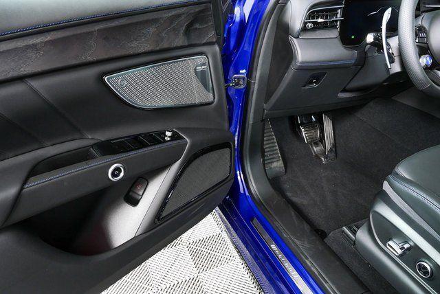 new 2026 Maserati Grecale car, priced at $99,335