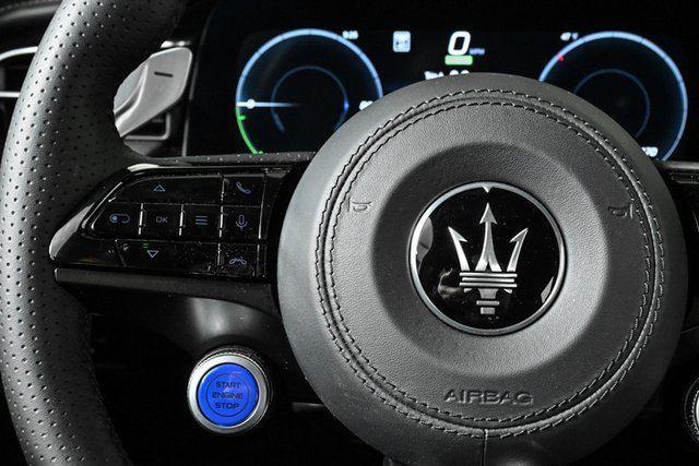 new 2025 Maserati Grecale Folgore car, priced at $99,985