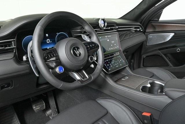 new 2025 Maserati Grecale Folgore car, priced at $99,985