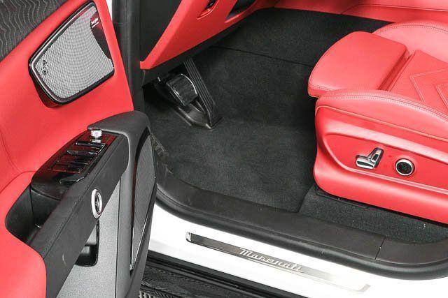 new 2025 Maserati Grecale car, priced at $85,850