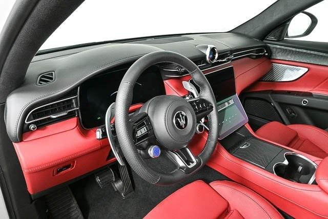 new 2025 Maserati Grecale car, priced at $85,850