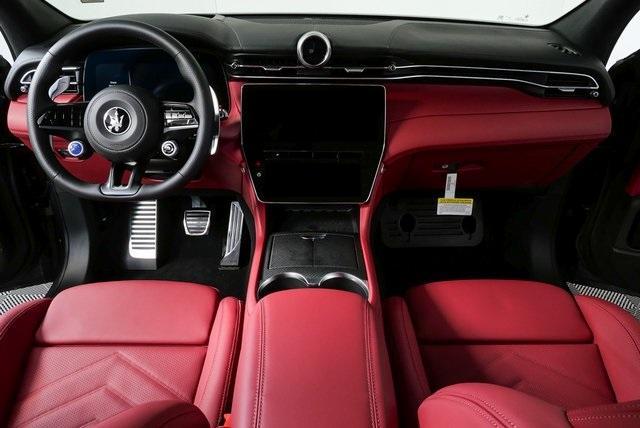 new 2026 Maserati Grecale car, priced at $132,625