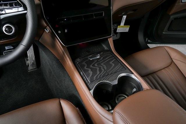 new 2026 Maserati Grecale car, priced at $97,695