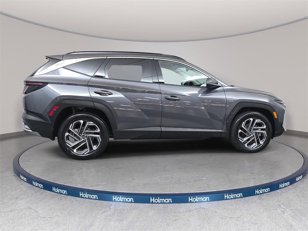 used 2025 Hyundai TUCSON Hybrid car, priced at $34,494