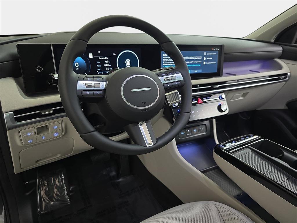 used 2025 Hyundai TUCSON Hybrid car, priced at $34,494