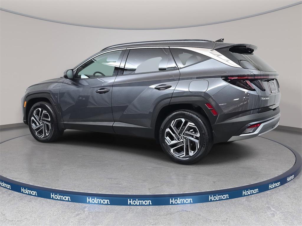 used 2025 Hyundai TUCSON Hybrid car, priced at $34,494