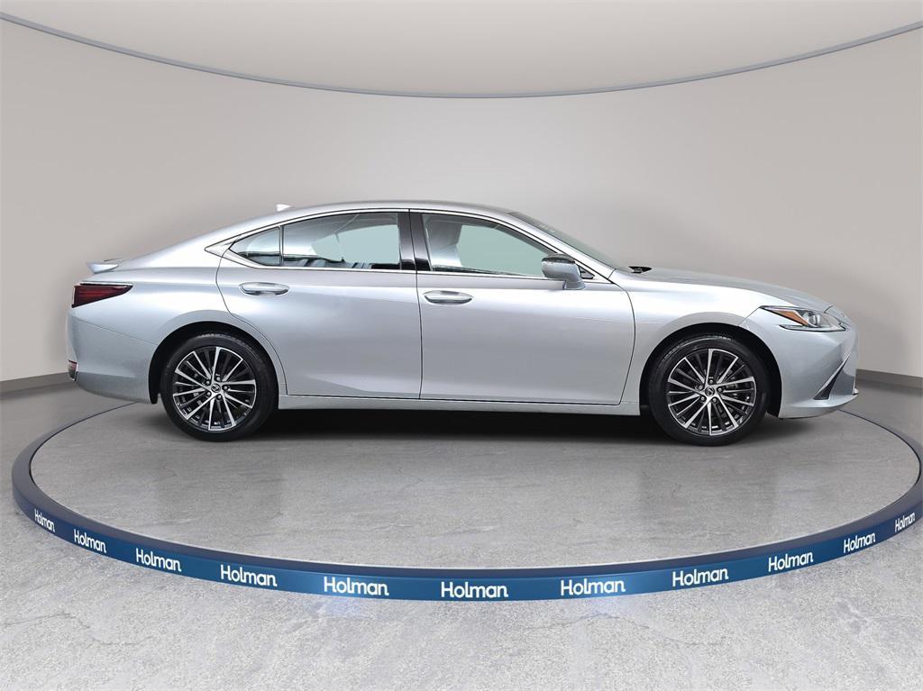 used 2023 Lexus ES 300h car, priced at $39,899