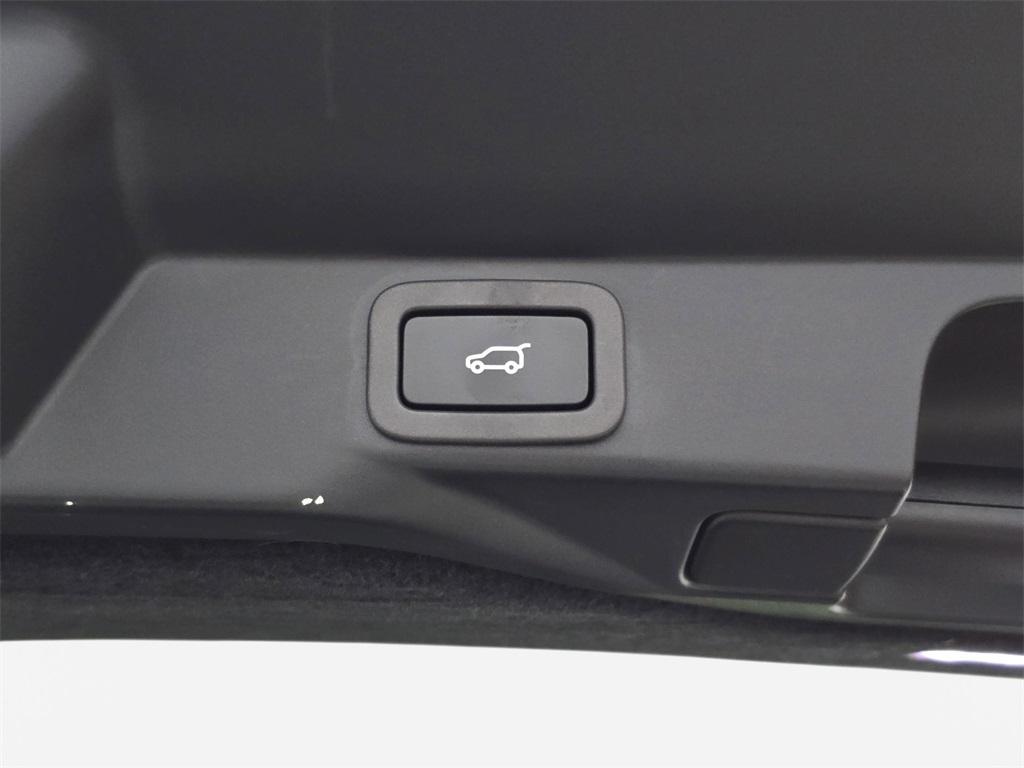 used 2018 Land Rover Range Rover Sport car, priced at $26,499