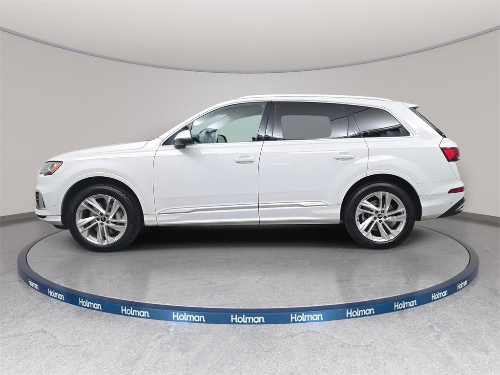 used 2021 Audi Q7 car, priced at $21,499