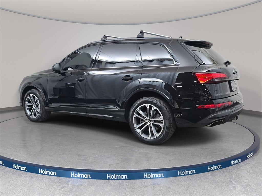 used 2025 Audi Q7 car, priced at $50,490