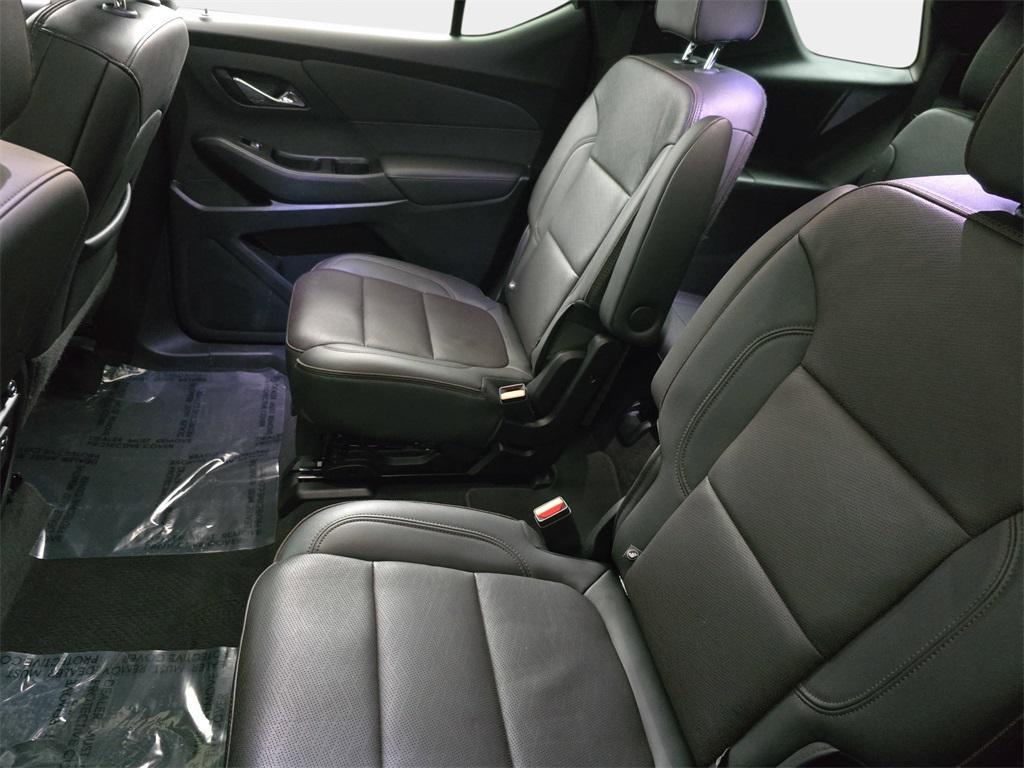 used 2023 Chevrolet Traverse car, priced at $34,422