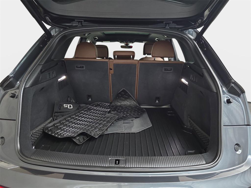 used 2018 Audi Q5 car, priced at $17,879