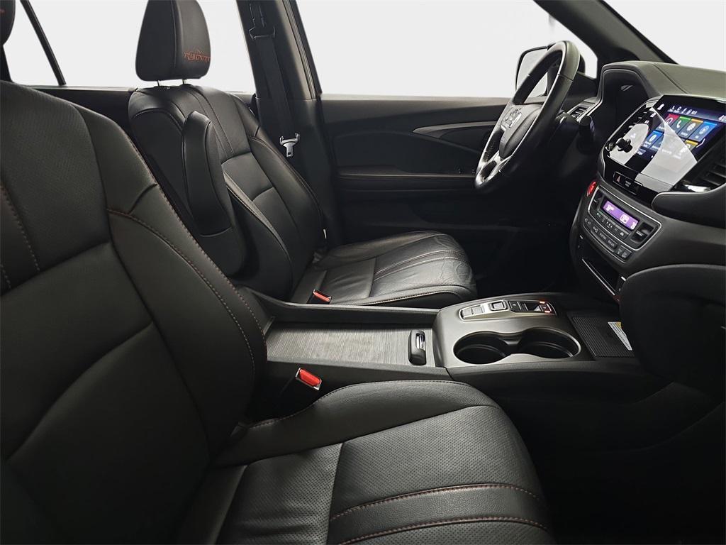 used 2022 Honda Pilot car, priced at $28,820