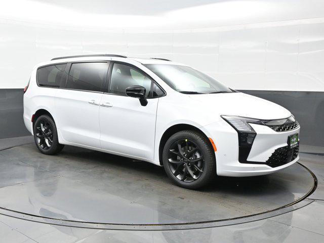 new 2027 Chrysler Pacifica car, priced at $55,813