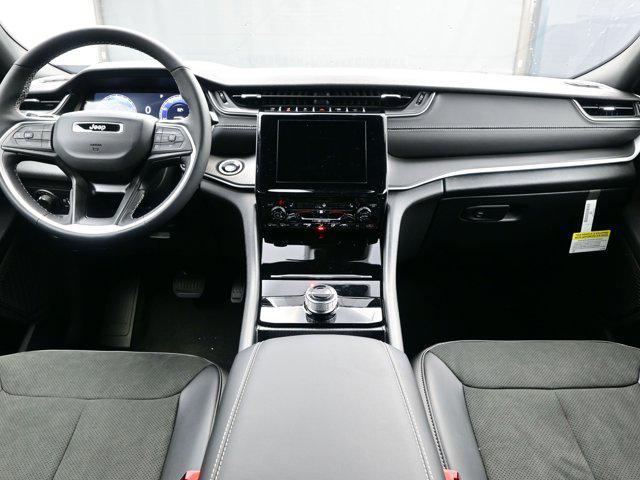 new 2025 Jeep Grand Cherokee L car, priced at $36,176