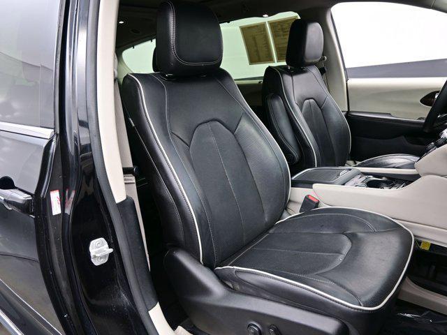 used 2022 Chrysler Pacifica car, priced at $24,351