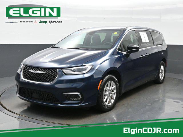 used 2024 Chrysler Pacifica car, priced at $29,214