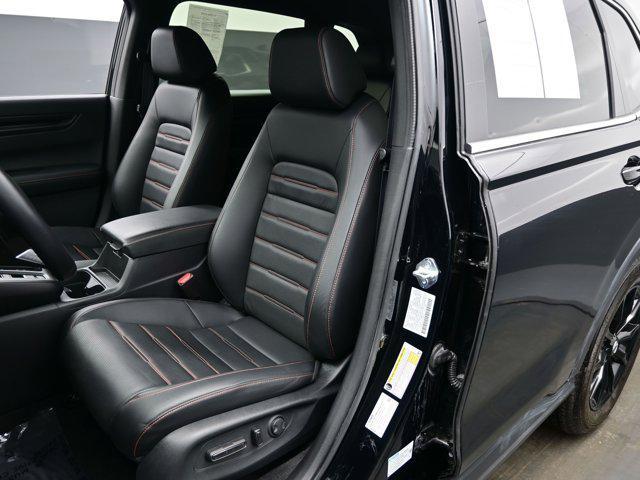used 2025 Honda CR-V Hybrid car, priced at $35,990