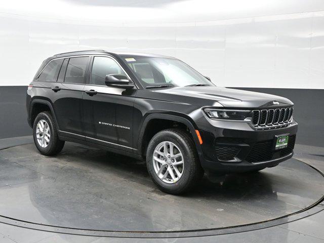 new 2025 Jeep Grand Cherokee car, priced at $33,970
