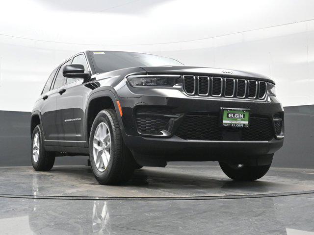 new 2025 Jeep Grand Cherokee car, priced at $33,970