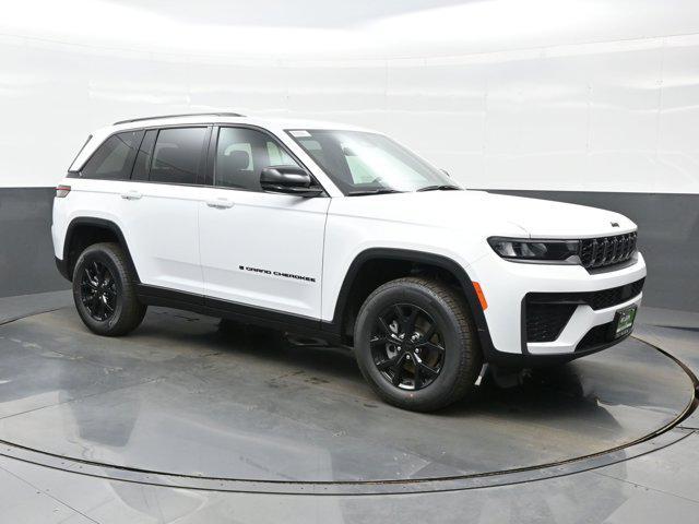 new 2026 Jeep Grand Cherokee car, priced at $44,129