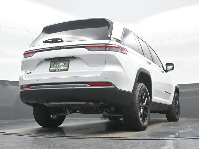 new 2026 Jeep Grand Cherokee car, priced at $44,129