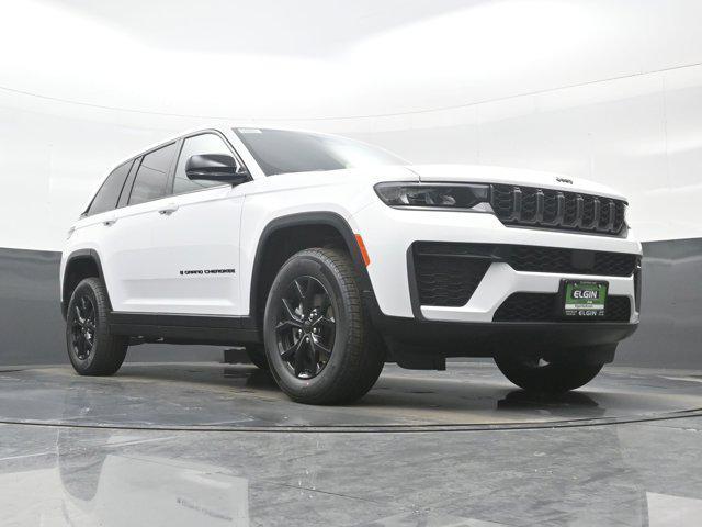 new 2026 Jeep Grand Cherokee car, priced at $44,129