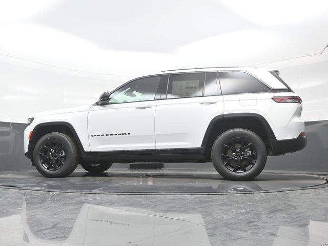 new 2026 Jeep Grand Cherokee car, priced at $44,129