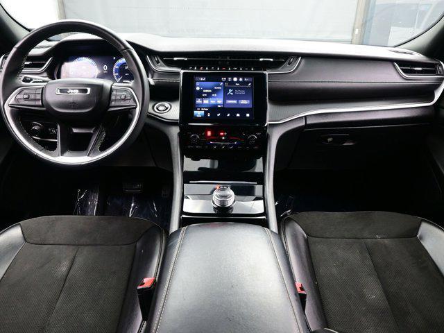 used 2023 Jeep Grand Cherokee car, priced at $28,490