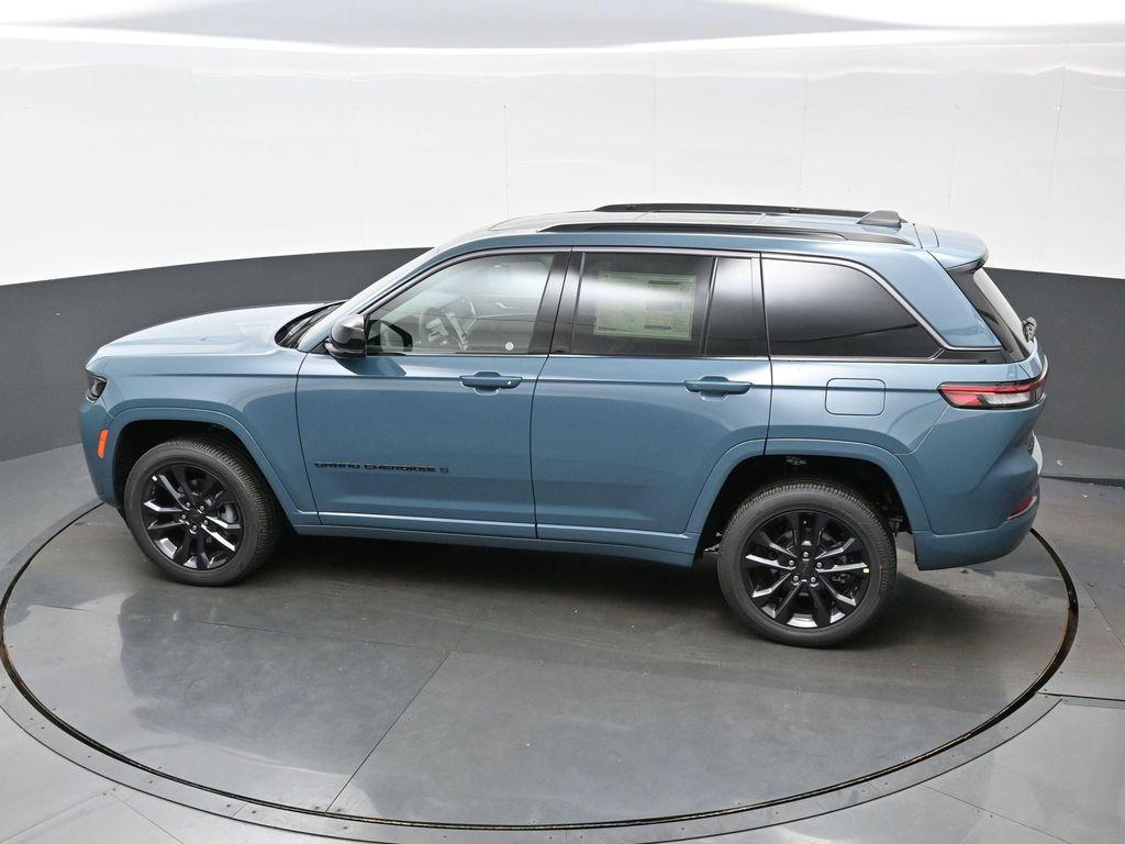 new 2026 Jeep Grand Cherokee car, priced at $45,632