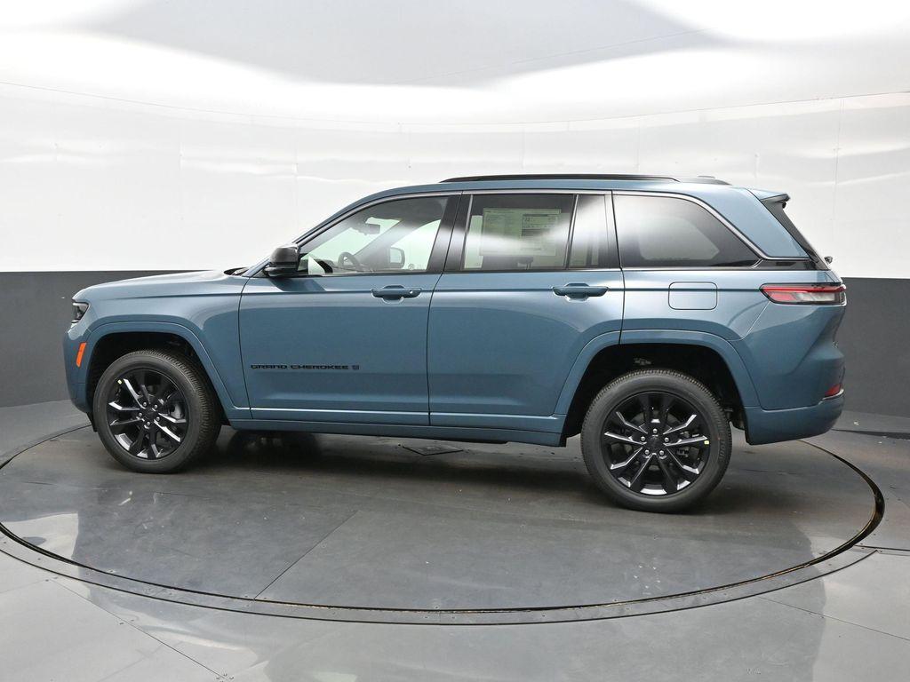 new 2026 Jeep Grand Cherokee car, priced at $45,632