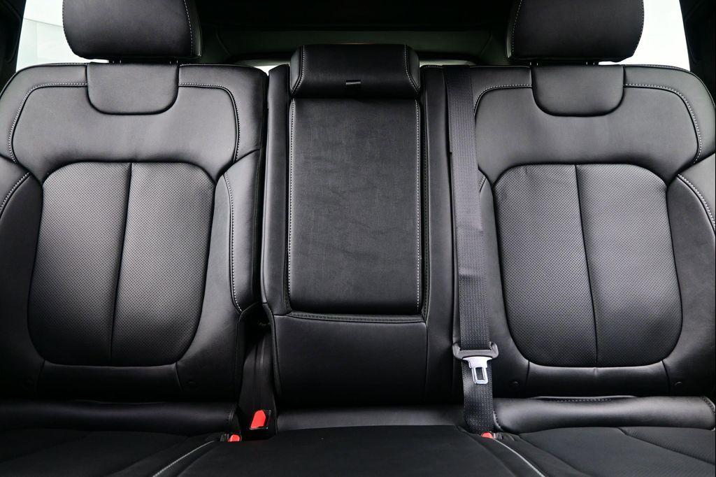 new 2026 Jeep Grand Cherokee car, priced at $45,632