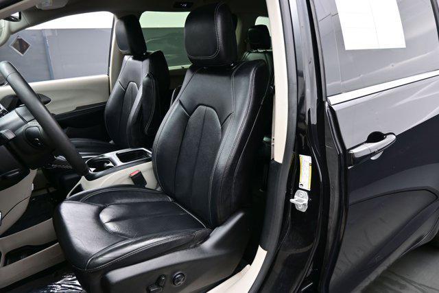 used 2022 Chrysler Pacifica car, priced at $21,432