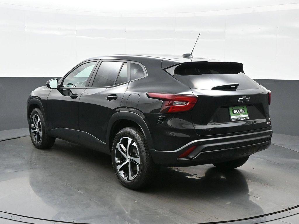 used 2024 Chevrolet Trax car, priced at $21,136