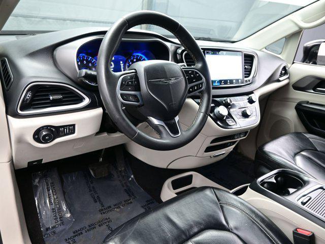 used 2022 Chrysler Pacifica car, priced at $20,335
